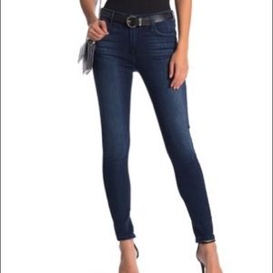 ❤️ Joe's Jeans Mid Rise Curvy Skinny Jeans Alta Vista